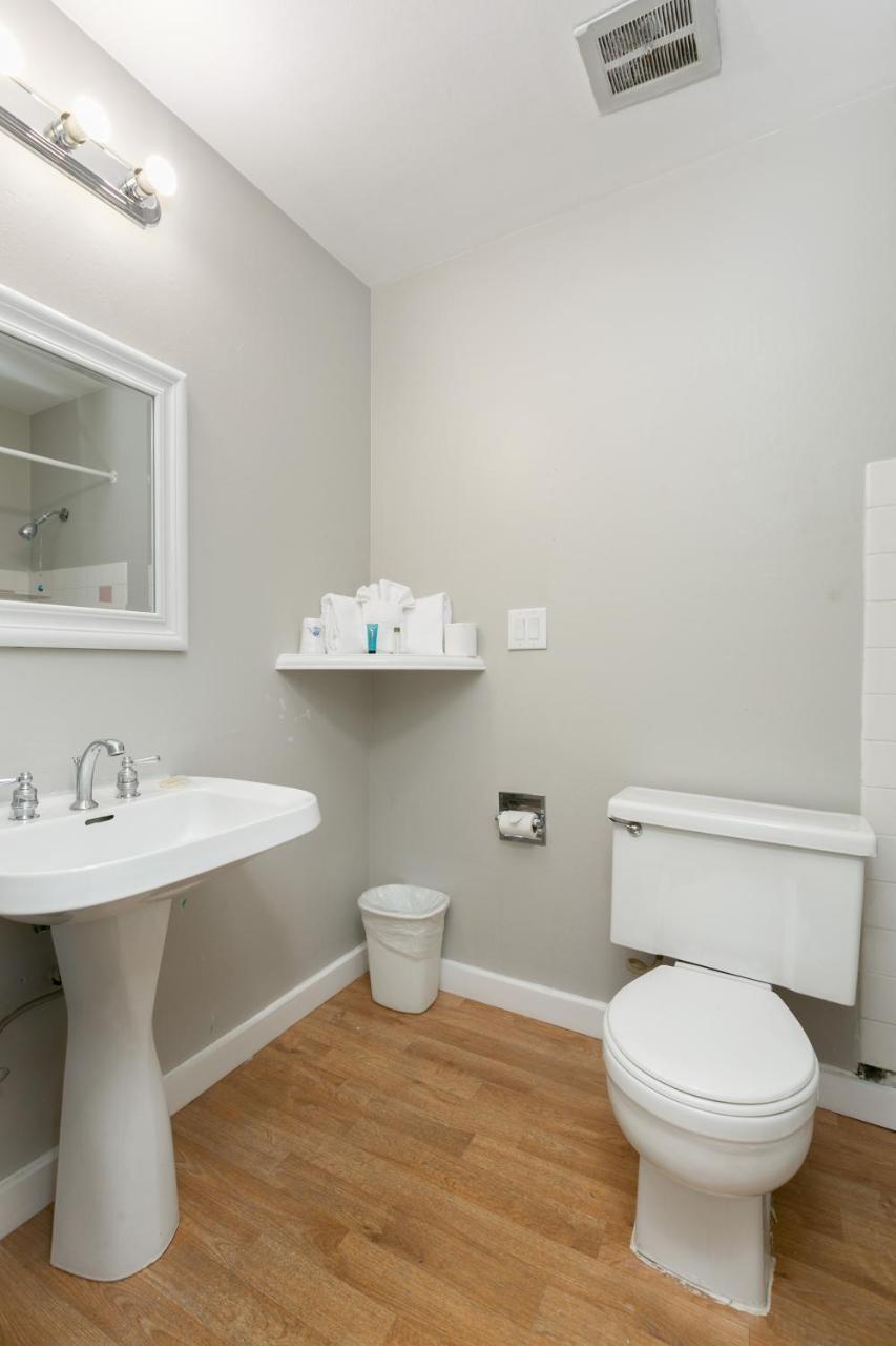 Sunrise Garden Suites Tukwila Eksteriør billede